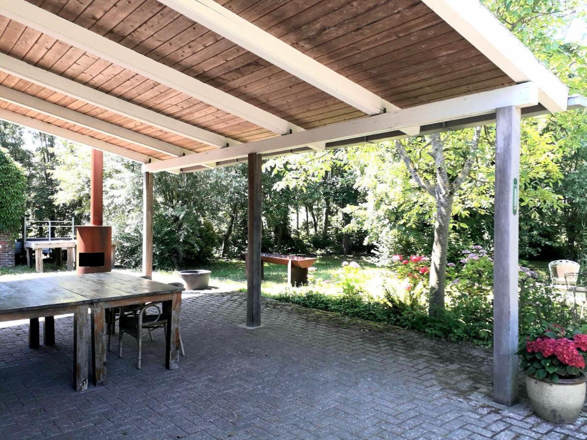 Logeren Op De Thoolse Parel Vakantiehuis Stavenisse Esterno foto